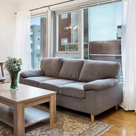 Sentral Leilighet, 2 Soverom, Opptil 5 Personer Apartment