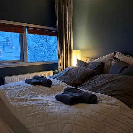 For Groups & Families - Near Centre & Rooftop Terrace! Apartment Tromsø