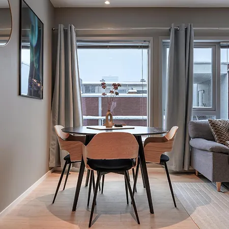 Daire For Groups & Families - Near Centre & Rooftop Terrace! *
