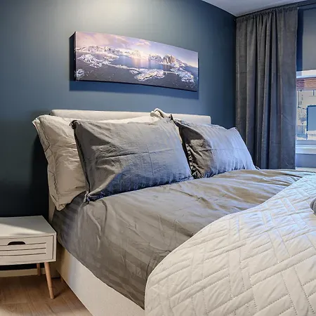 For Groups & Families - Near Centre & Rooftop Terrace! * Tromsø