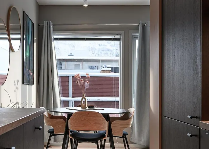 For Groups & Families - Near Centre & Rooftop Terrace! Apartament Tromsø