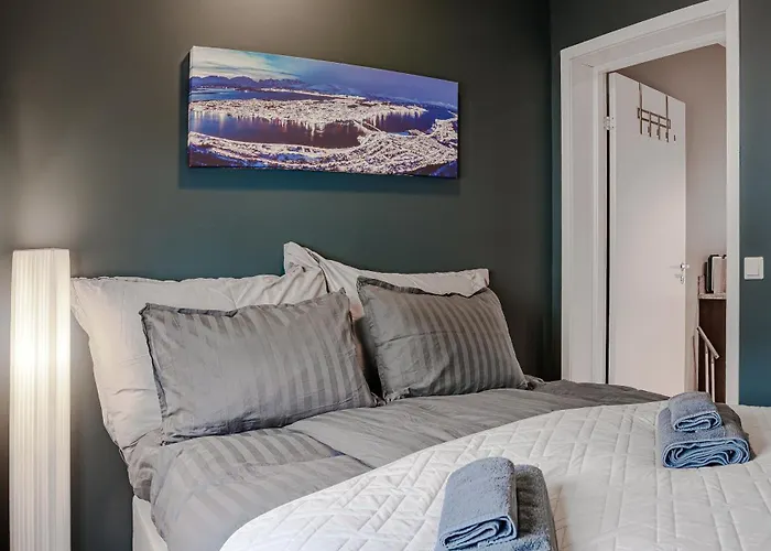 For Groups & Families - Near Centre & Rooftop Terrace! * Tromsø